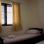 Balkan House